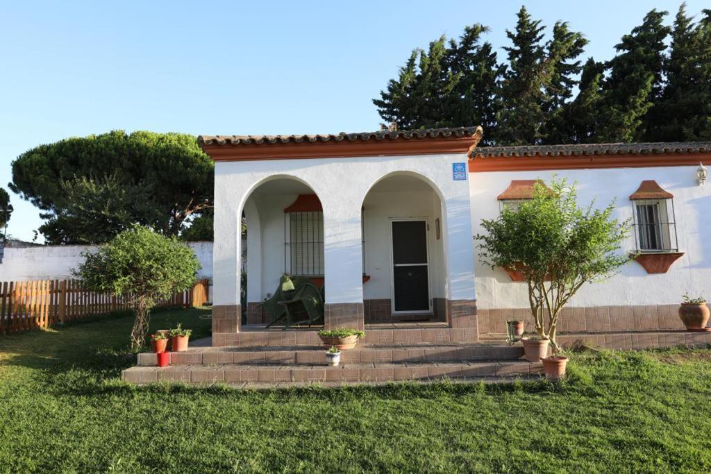 Chalet Con Piscina, Amplio Jardin Y Aire Acondicionado 치클라나 데 라 프론테라 외부 사진