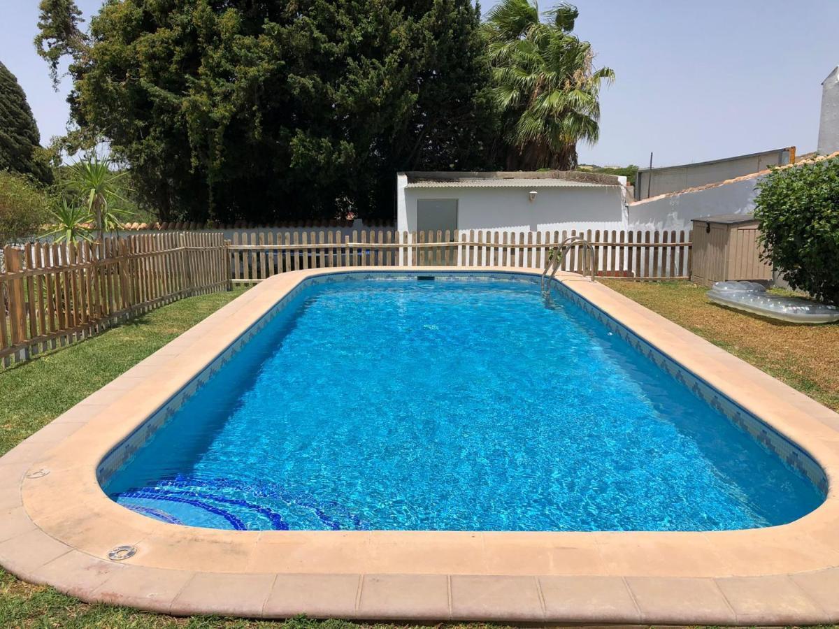 Chalet Con Piscina, Amplio Jardin Y Aire Acondicionado 치클라나 데 라 프론테라 외부 사진