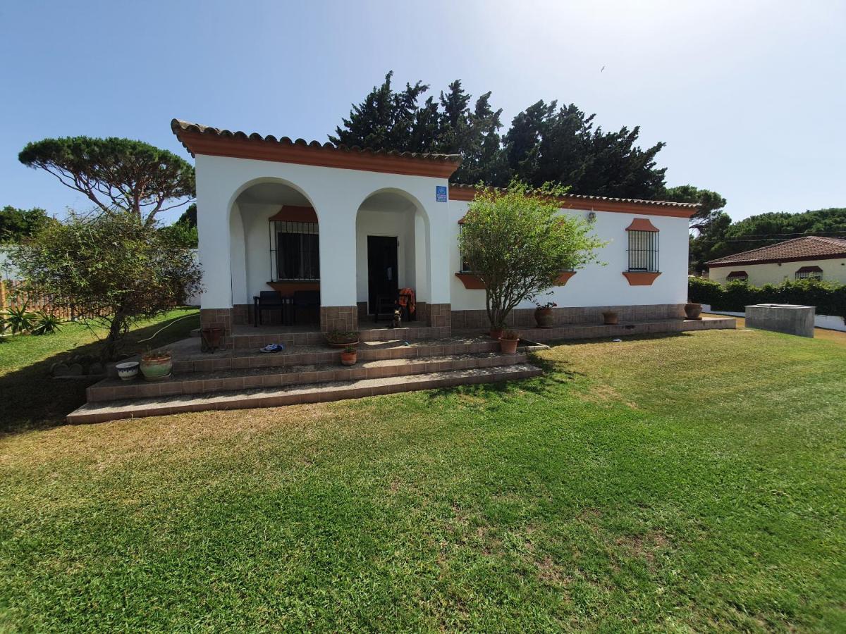 Chalet Con Piscina, Amplio Jardin Y Aire Acondicionado 치클라나 데 라 프론테라 외부 사진